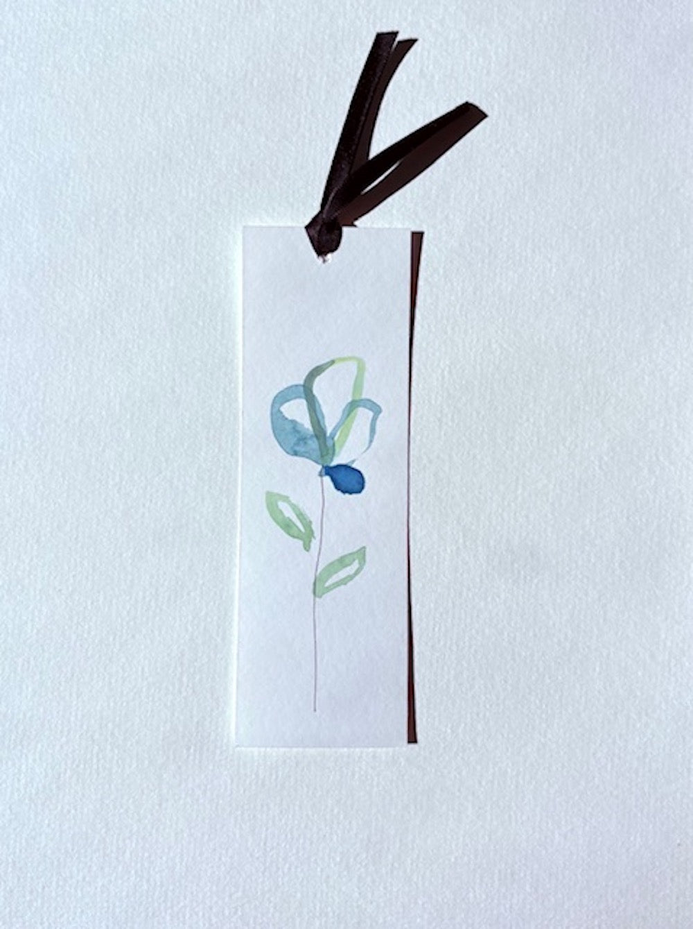 Watercolor flower bookmark by Blanero - handcrafted gift for book lovers, made in Quebec, Canada